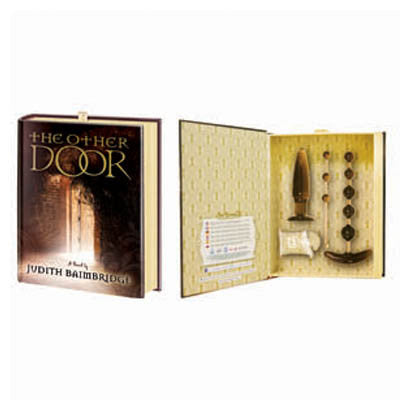 BOOK SMART - IN THE HEART OF THE NIGHT