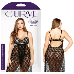 Curve Underwire Lace Gown and Matching G-String
